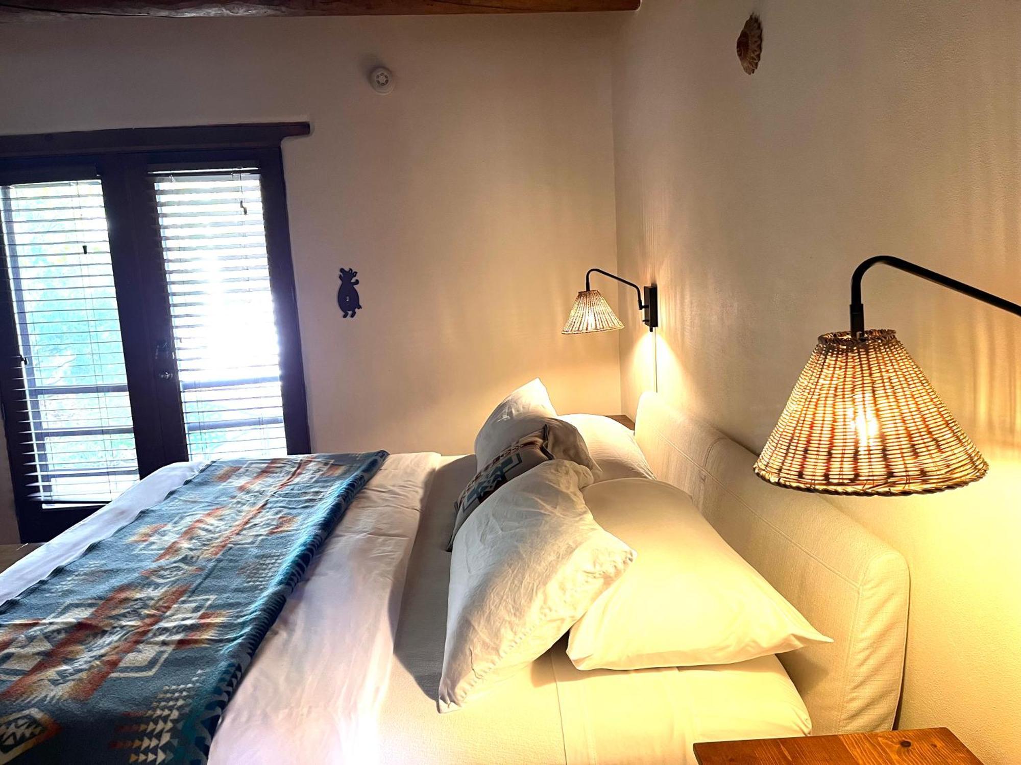 Bed and Breakfast Hacienda Del Sol à Taos Extérieur photo